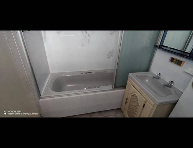 2 BEDROOM APARTMENT FOR SALE IN MANABA BEACH